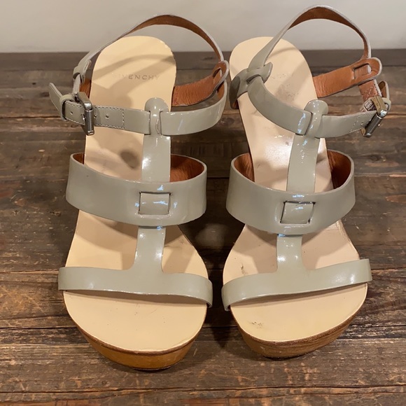 Givenchy Platform Sandal, size 6 - Picture 2 of 8